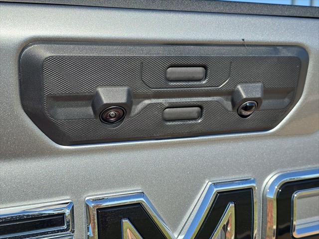 2026 GMC Sierra 2500HD Crew Cab, Standard Bed, AT4, 4WD