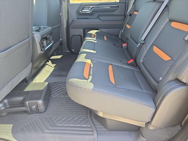 2026 GMC Sierra 2500HD Crew Cab, Standard Bed, AT4, 4WD