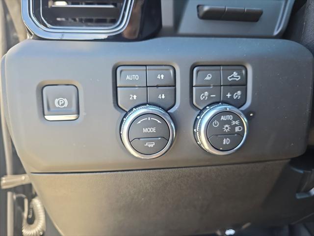 2026 GMC Sierra 2500HD Crew Cab, Standard Bed, AT4, 4WD