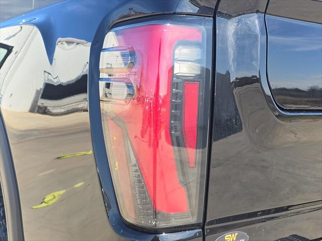 2026 GMC Sierra 2500HD Crew Cab, Standard Bed, AT4, 4WD