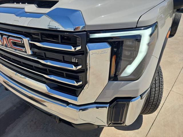 2026 GMC Sierra 3500HD SLE