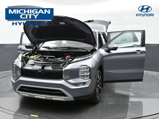 2023 Mitsubishi Outlander SE Special Editiont S-AWC for sale in MICHIGAN CITY, IN