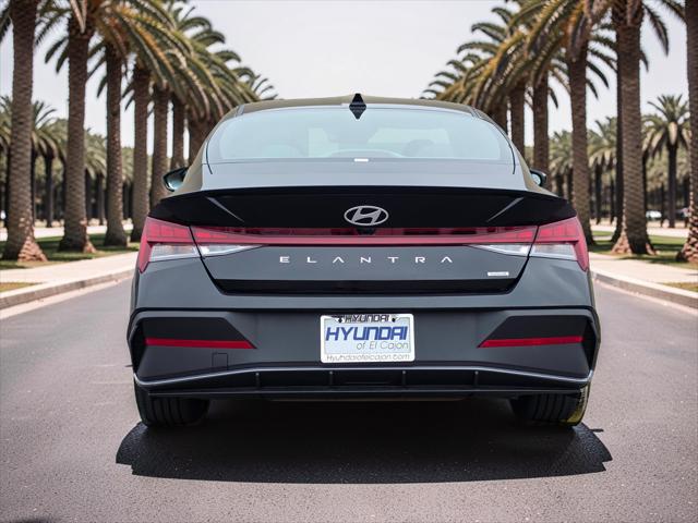 2026 Hyundai Elantra Hybrid SEL Sport