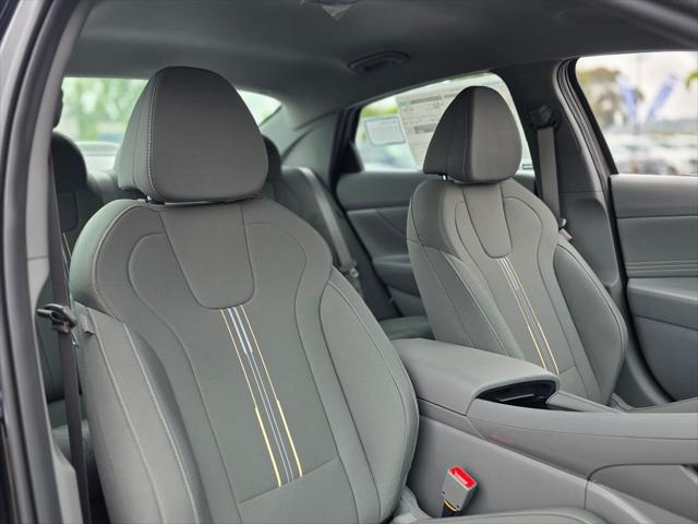 2026 Hyundai Elantra Hybrid SEL Sport