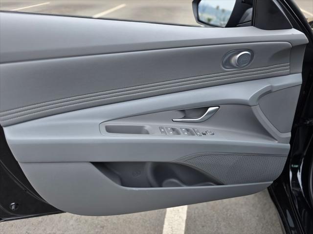 2026 Hyundai Elantra Hybrid SEL Sport