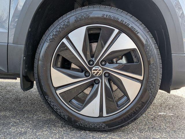 2024 Volkswagen Taos 1.5T SE