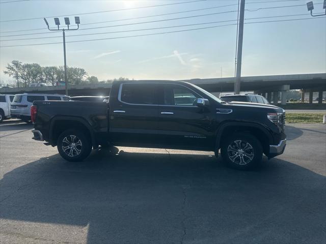 2025 GMC Sierra 1500 4WD Crew Cab Short Box SLT