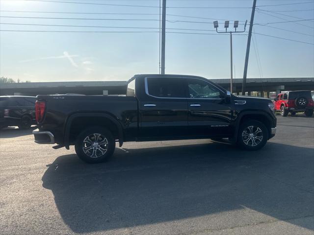 2025 GMC Sierra 1500 4WD Crew Cab Short Box SLT
