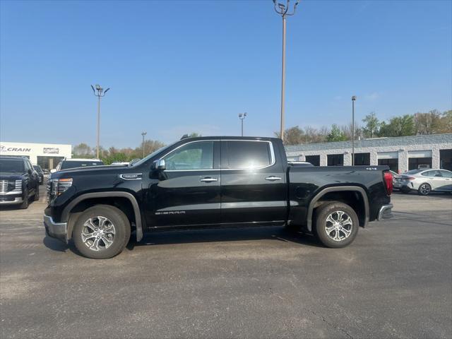 2025 GMC Sierra 1500 4WD Crew Cab Short Box SLT