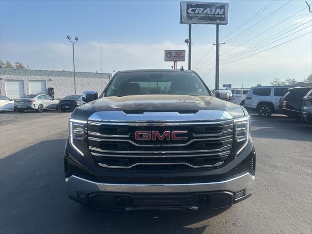 2025 GMC Sierra 1500 4WD Crew Cab Short Box SLT
