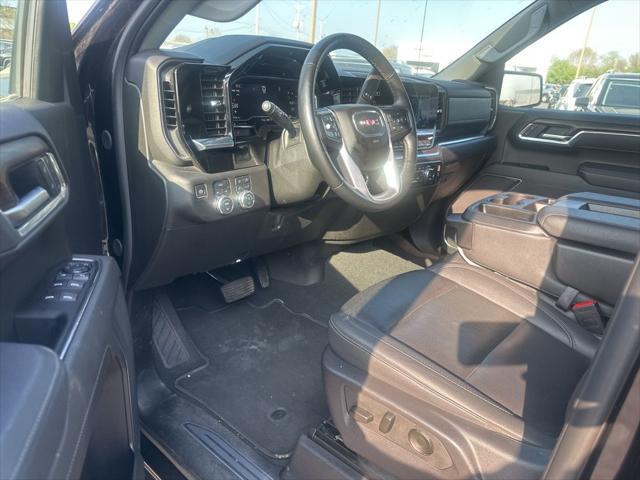 2025 GMC Sierra 1500 4WD Crew Cab Short Box SLT