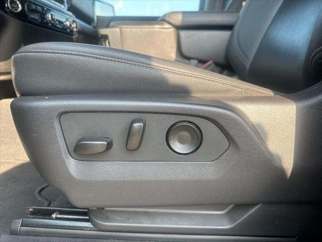 2025 GMC Sierra 1500 4WD Crew Cab Short Box SLT