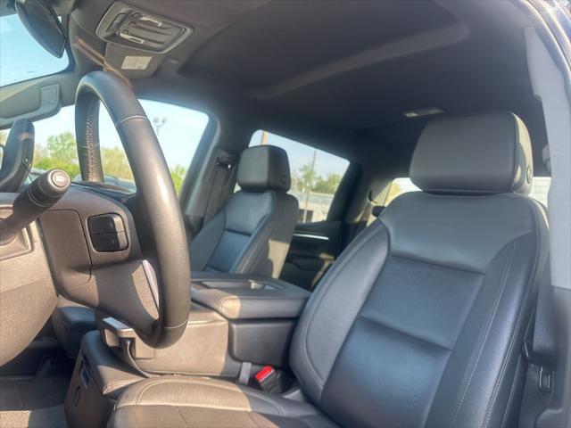 2025 GMC Sierra 1500 4WD Crew Cab Short Box SLT