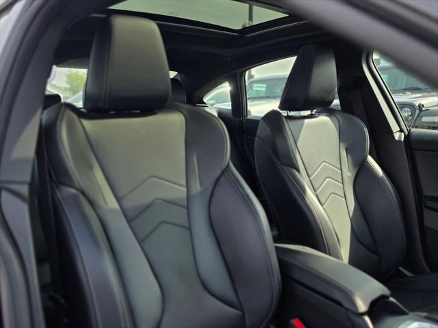 2025 BMW Coupe xDrive
