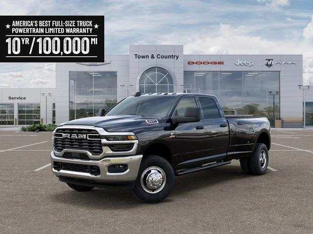 2026 RAM Ram 3500 RAM 3500 TRADESMAN CREW CAB 4X4 8 BOX