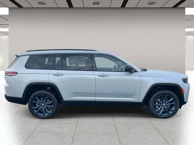 2026 Jeep Grand Cherokee L GRAND CHEROKEE L 85TH ANNIVERSARY EDITION 4X4