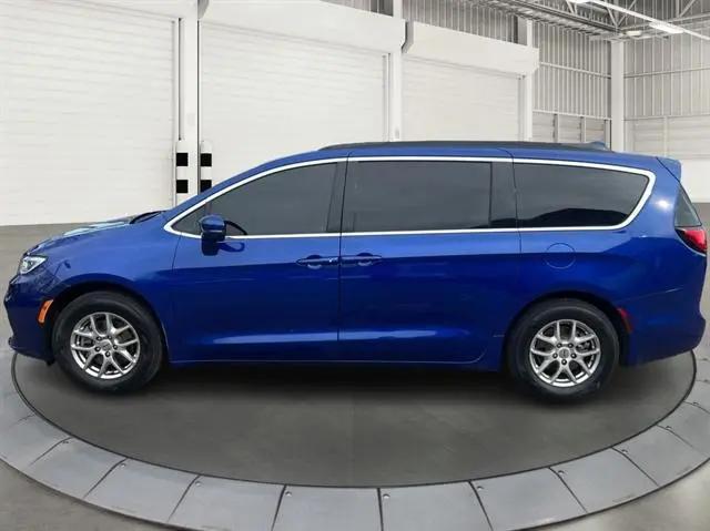 2021 Chrysler Pacifica Touring for sale in Sioux Falls, SD