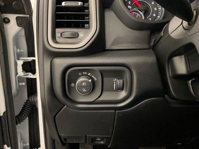 2026 Ram 2500 Black Express Crew Cab 4x4 6'4" Box