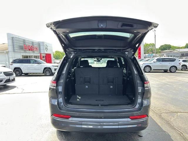 2026 Jeep Grand Cherokee Limited Reserve