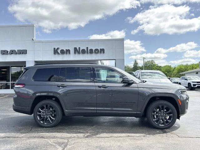 2026 Jeep Grand Cherokee Limited Reserve
