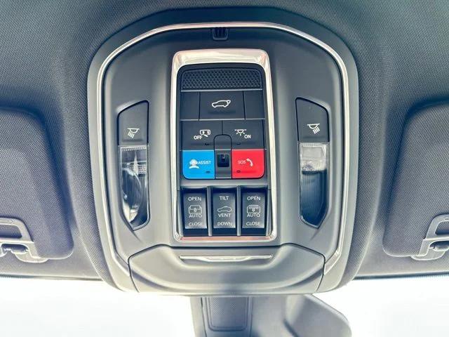 2026 Jeep Grand Cherokee Limited Reserve