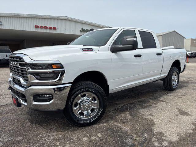 2026 RAM Ram 2500 RAM 2500 TRADESMAN CREW CAB 4X4 64 BOX