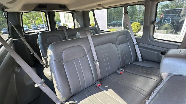 2015 GMC Savana 3500 LS