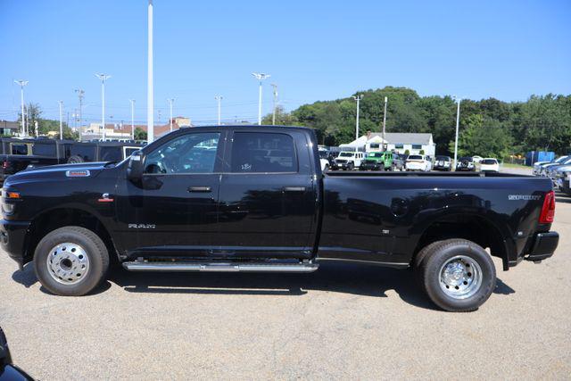 2026 RAM 3500 RAM 3500 BIG HORN CREW CAB 4X4 8 BOX 2026 RAM 3500 RAM 3500 BIG HORN CREW CAB 4X4 8 BOX