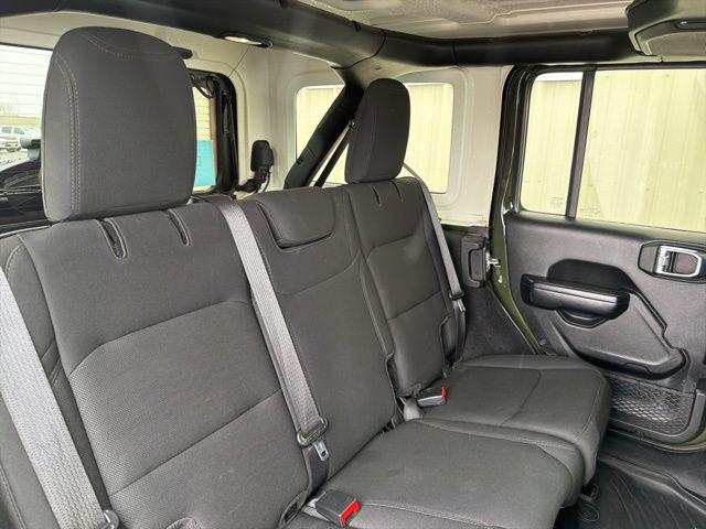 2021 Jeep Wrangler Sport S 4x4
