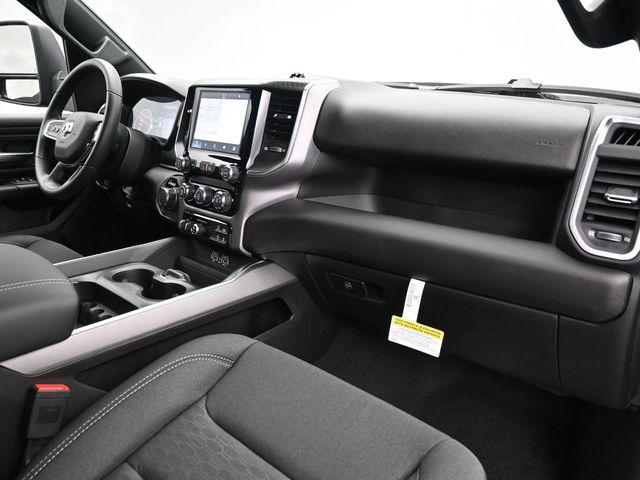 2026 Ram 1500 Express Crew Cab 4x4 57 Box