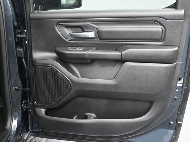 2026 Ram 1500 Express Crew Cab 4x4 57 Box