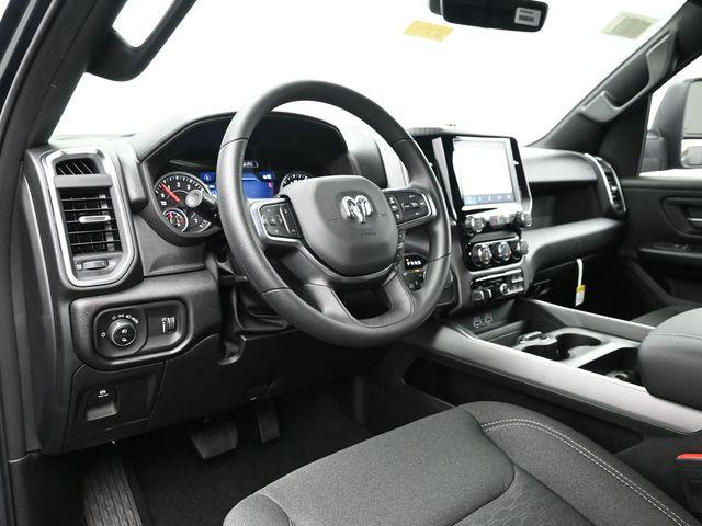 2026 Ram 1500 Express Crew Cab 4x4 57 Box