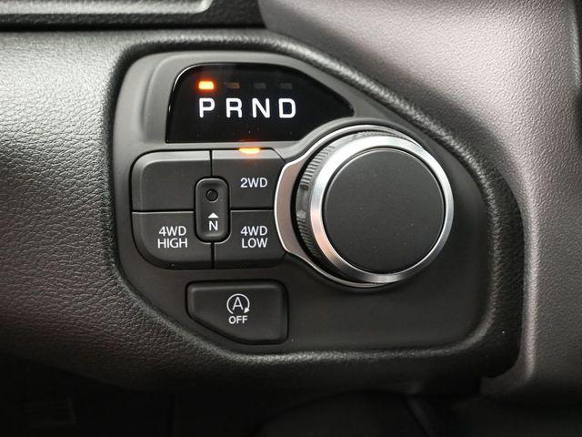 2026 Ram 1500 Express Crew Cab 4x4 57 Box