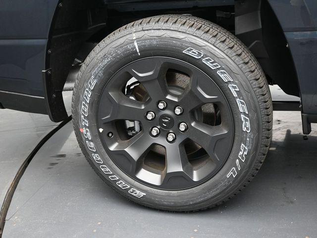 2026 Ram 1500 Express Crew Cab 4x4 57 Box