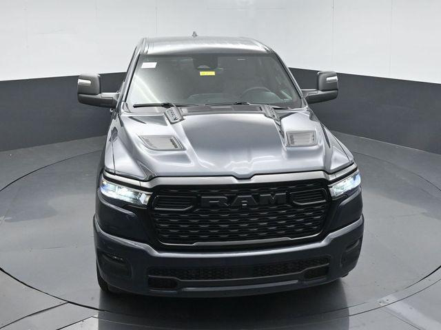 2026 Ram 1500 Express Crew Cab 4x4 57 Box