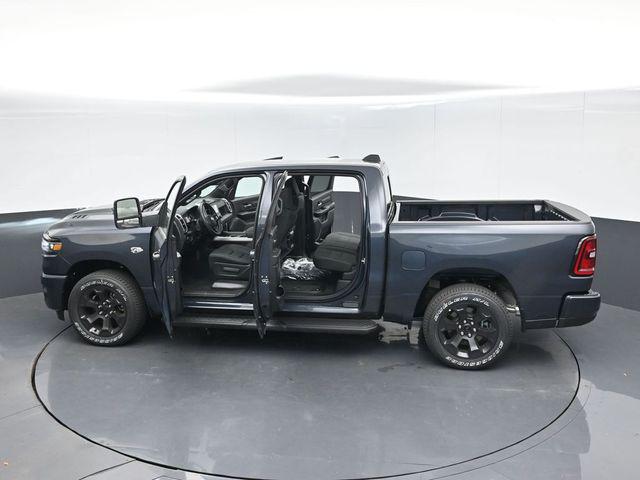 2026 Ram 1500 Express Crew Cab 4x4 57 Box