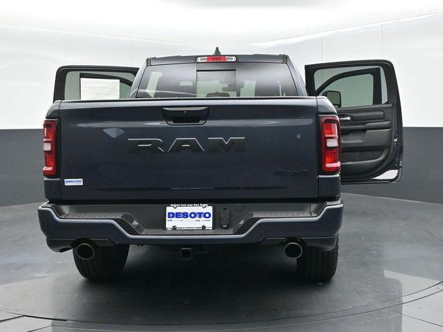 2026 Ram 1500 Express Crew Cab 4x4 57 Box