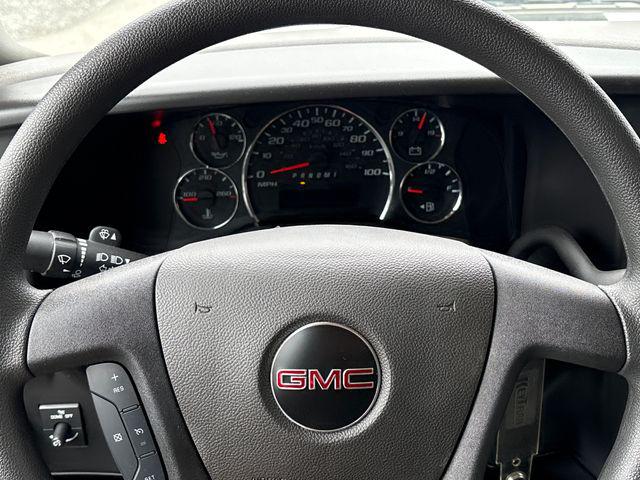 2026 GMC Savana Cutaway 4500 Van