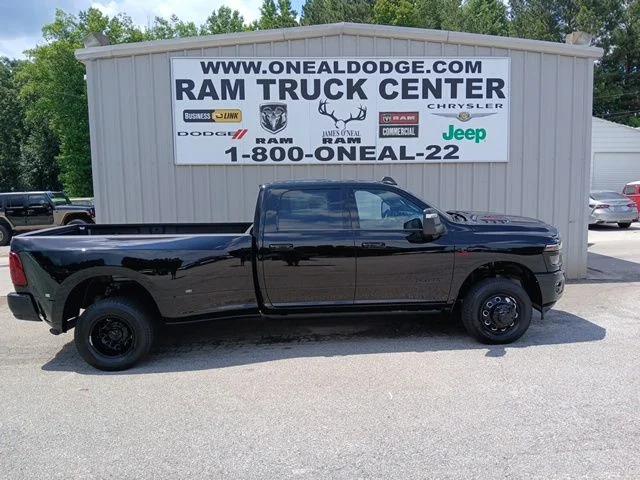 2026 RAM Ram 3500 RAM 3500 LARAMIE CREW CAB 4X4 8 BOX