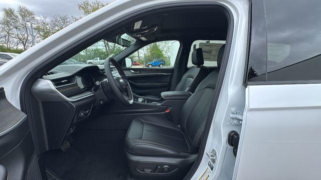 2026 Jeep Grand Cherokee 85th Anniversary Edition