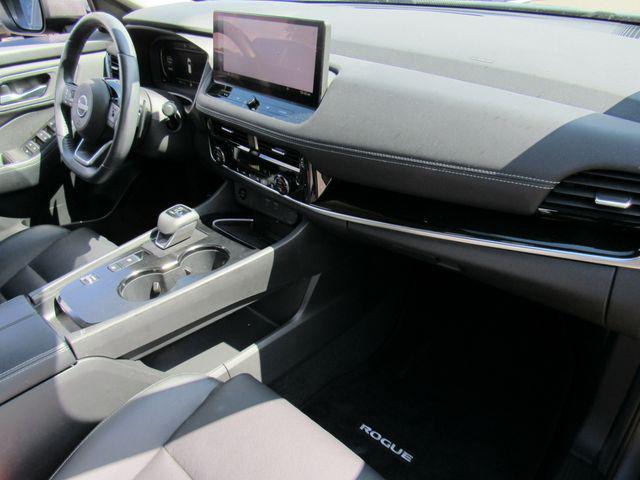 2024 Nissan Rogue SL FWD