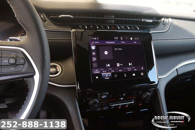 2026 Jeep Grand Cherokee Altitude 4x4