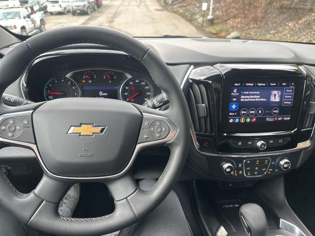 2023 Chevrolet Traverse FWD LT Cloth