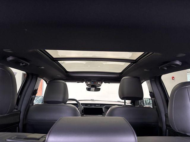 2026 Jeep Cherokee Overland 4x4