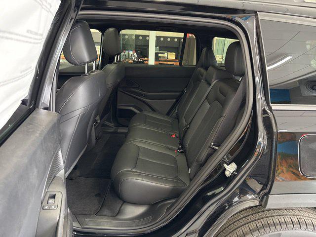 2026 Jeep Cherokee Overland 4x4
