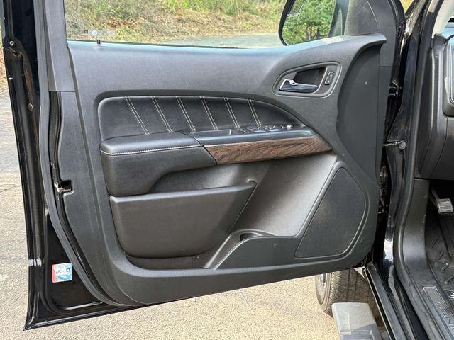 2022 GMC Canyon 4WD Crew Cab Short Box Denali