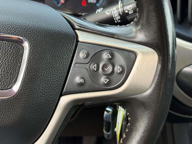 2022 GMC Canyon 4WD Crew Cab Short Box Denali