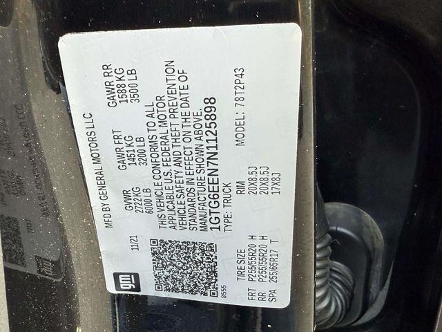 2022 GMC Canyon 4WD Crew Cab Short Box Denali