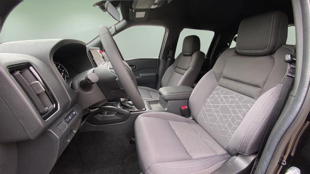 2026 Nissan Frontier Crew Cab SV 4x4
