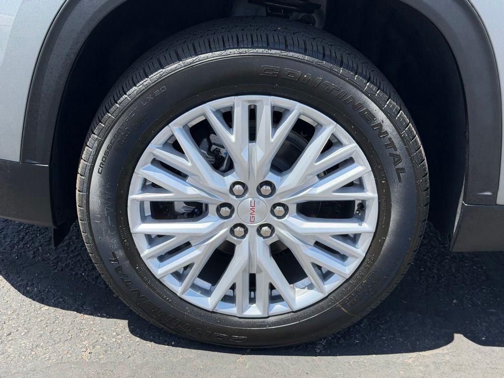2026 GMC Acadia Elevation - Photo 9